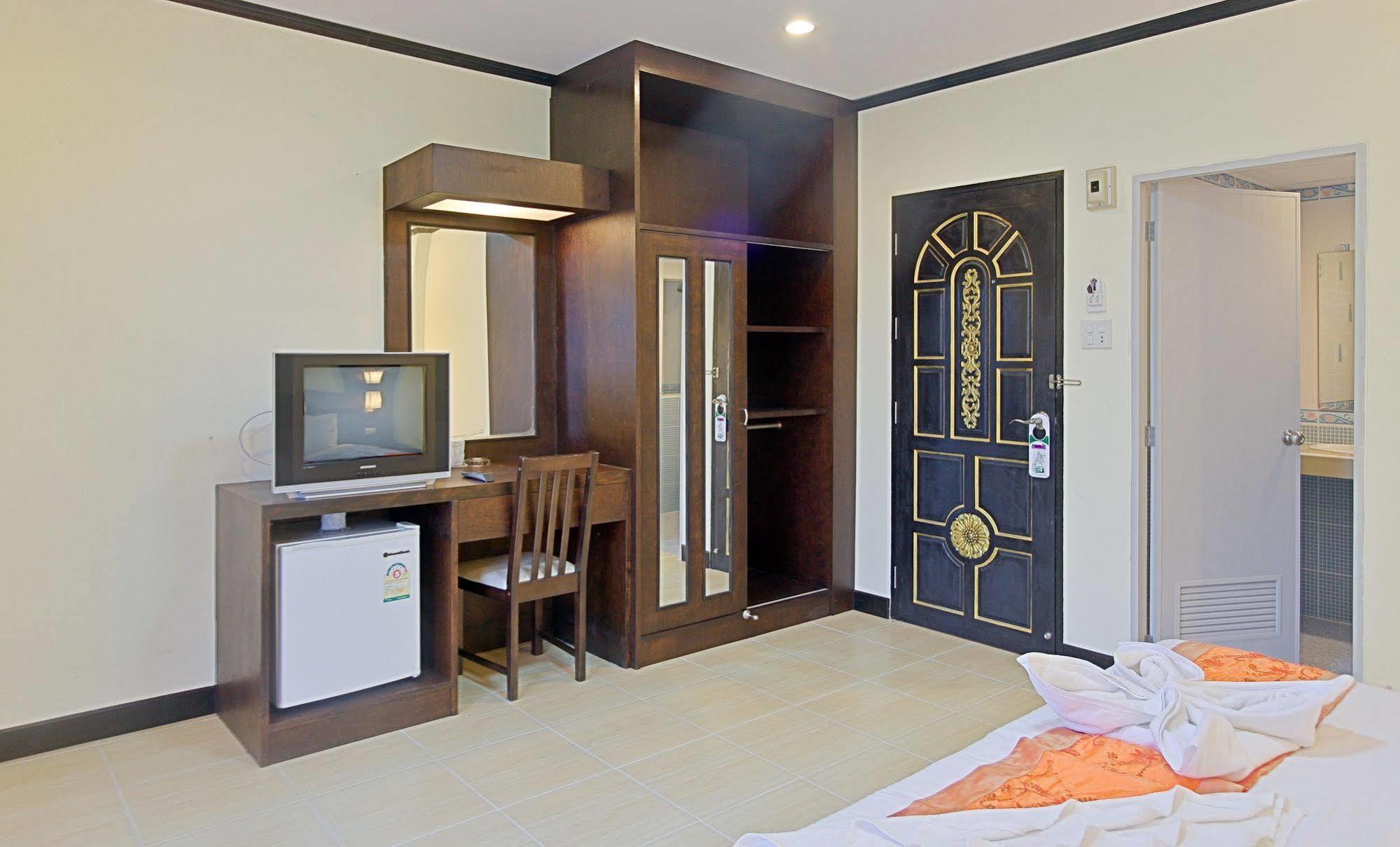 Gæstehus Absolute Phuket 3*