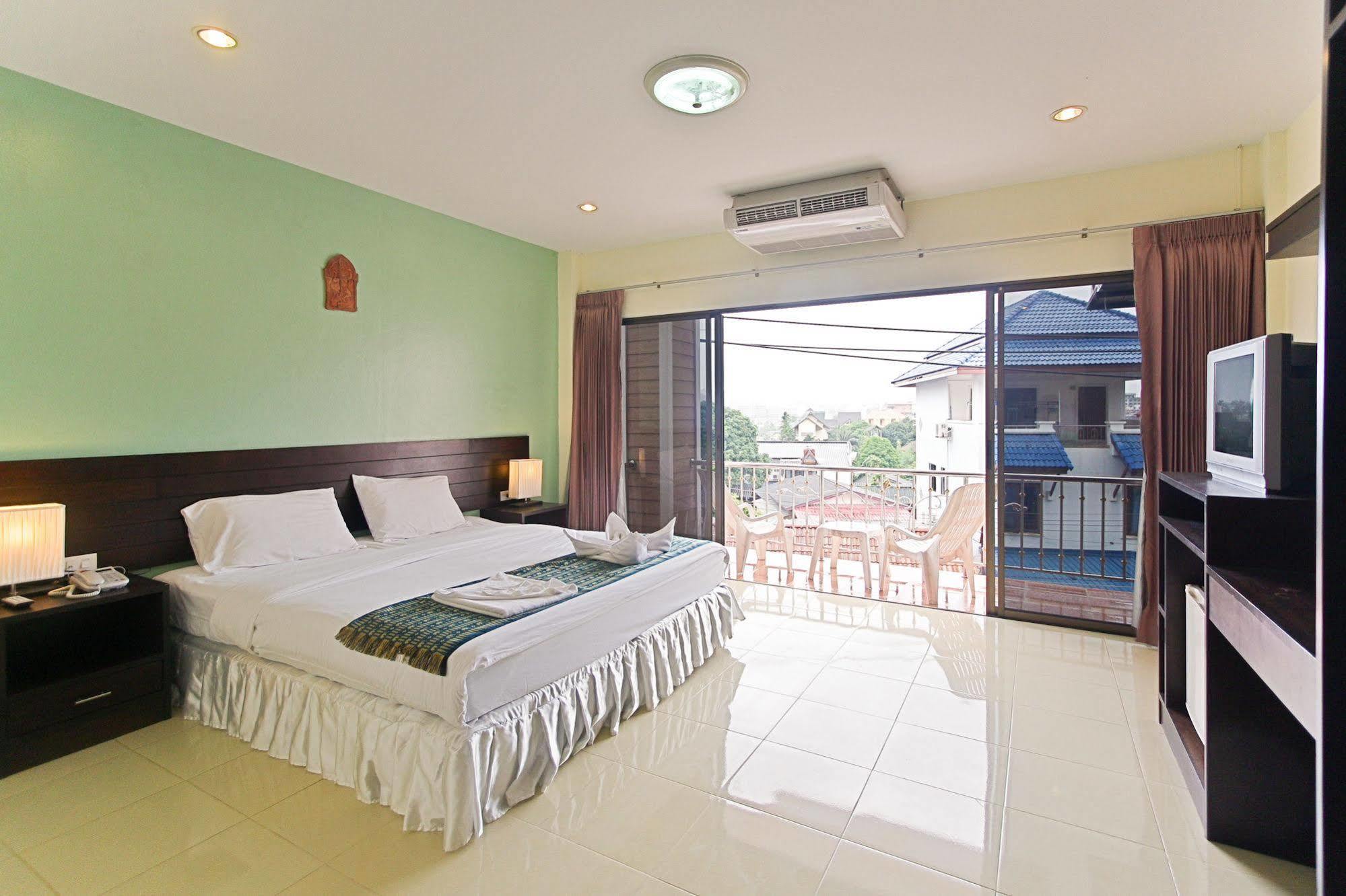 Absolute Phuket Gæstehus Patong